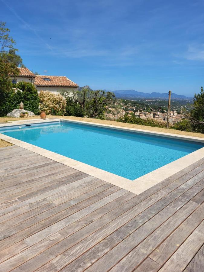 La Tourrette Bed & Breakfast Tourrettes-sur-Loup Luaran gambar