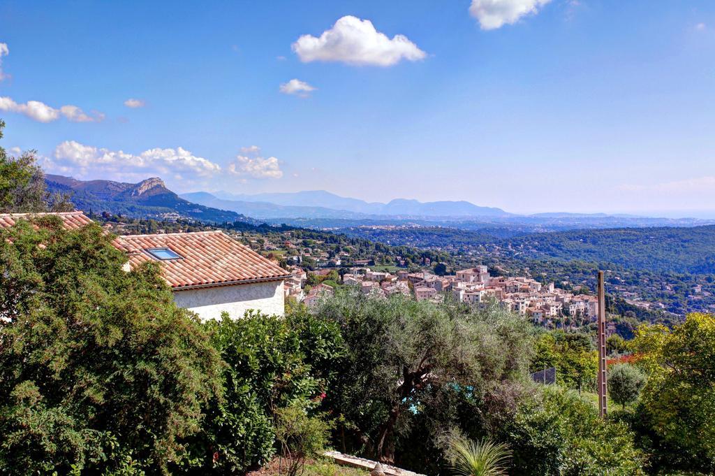 La Tourrette Bed & Breakfast Tourrettes-sur-Loup Bilik gambar
